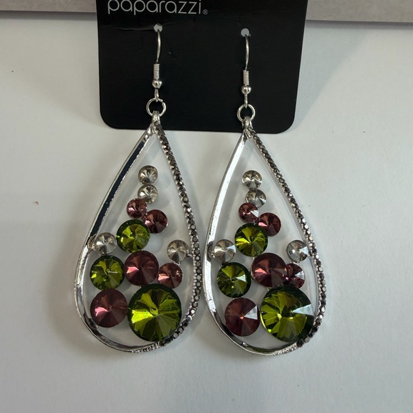 🧡10/$10 Paparazzi Silver and Green Teardrop Earrings - Picture 3 of 5